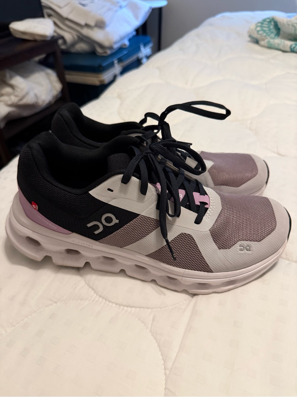 On Running Women's Athletic Shoes - Black & Dusty Pink